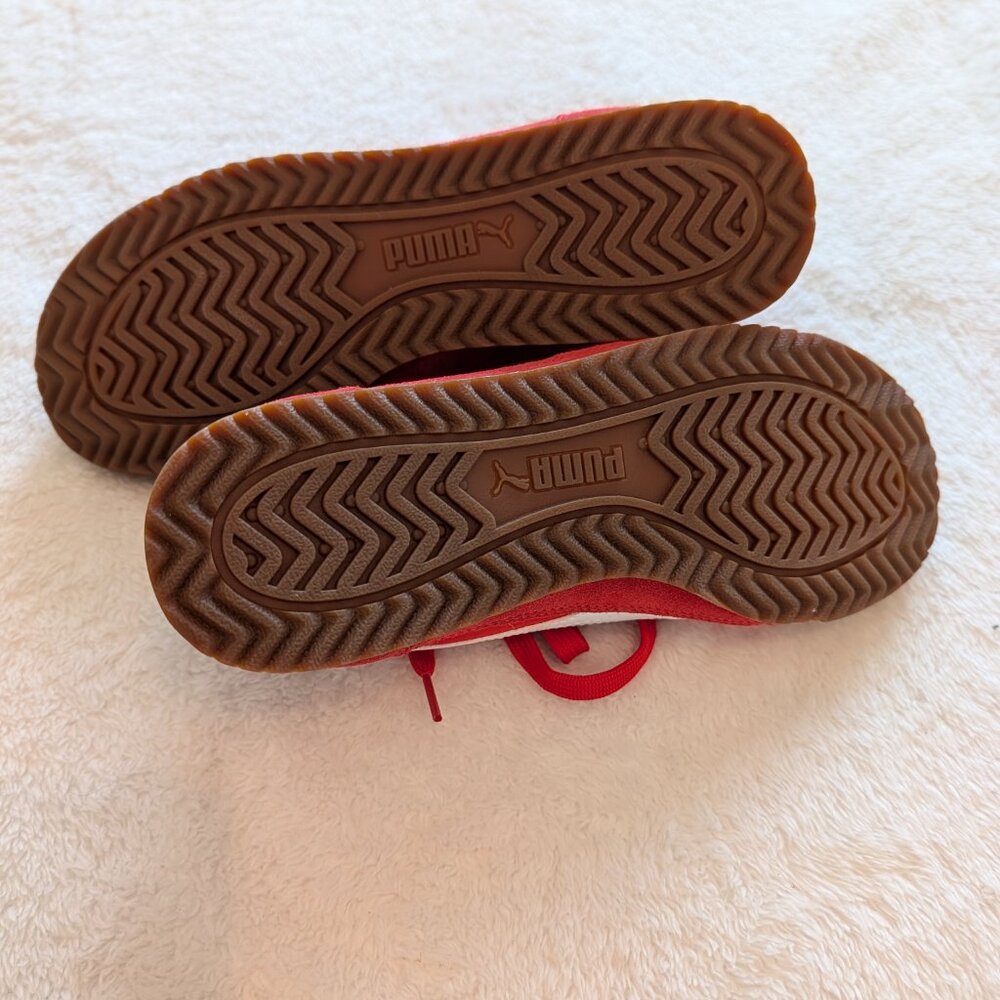 Brand New Red Puma Sneakers Women's Size 7.5 - Picture 4 of 5